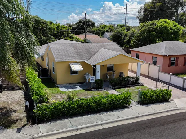625 W 2nd St (39)