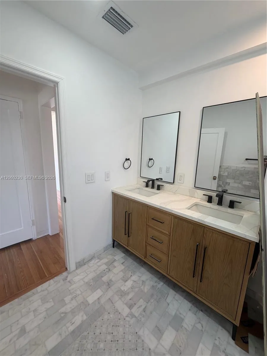 Double Vanity Bathroom