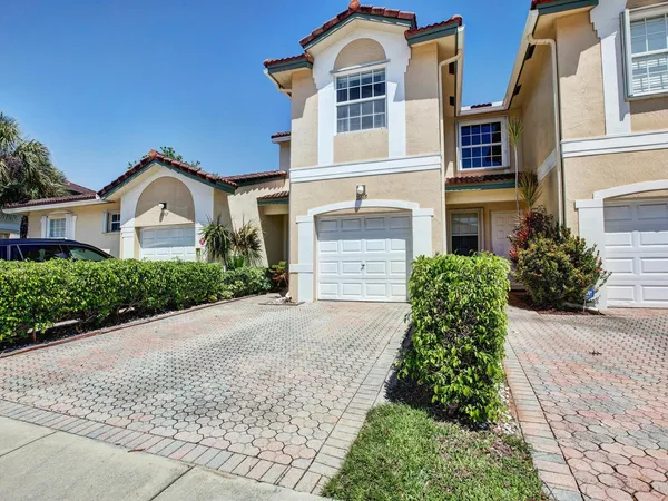 11705 nw 47th dr coral springs3