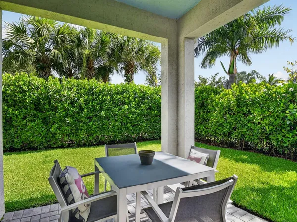 Patio 1