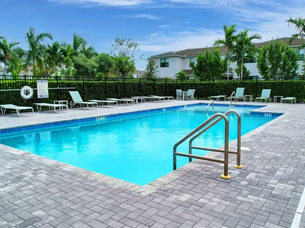 Pool 2