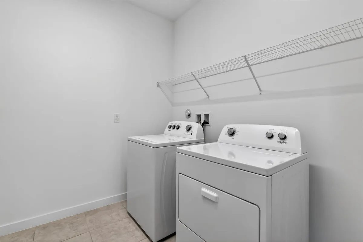 25-web-or-mls-F14A8610