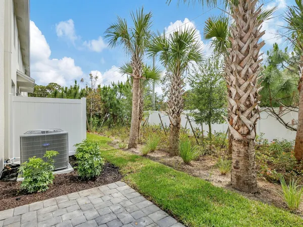 Townhome Patio