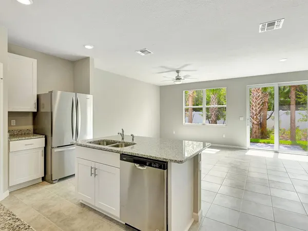 Open Kitchen