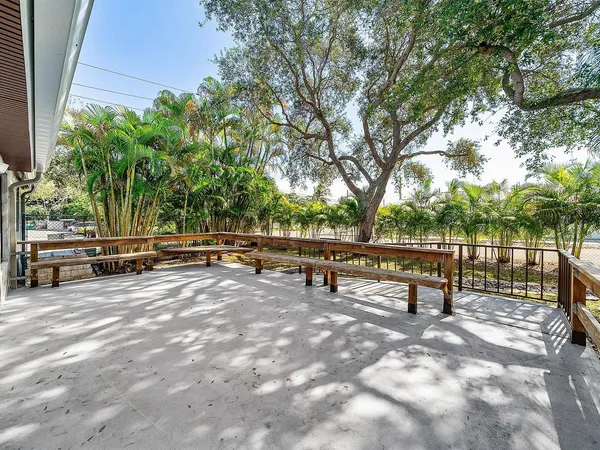 029-112Southeast10thStreet-DelrayBeach-F