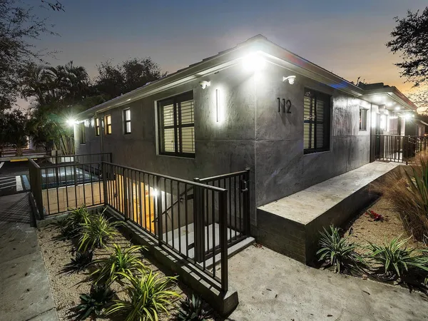 045-112Southeast10thStreet-DelrayBeach-F