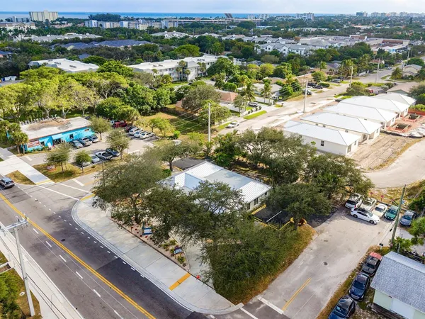 031-112Southeast10thStreet-DelrayBeach-F