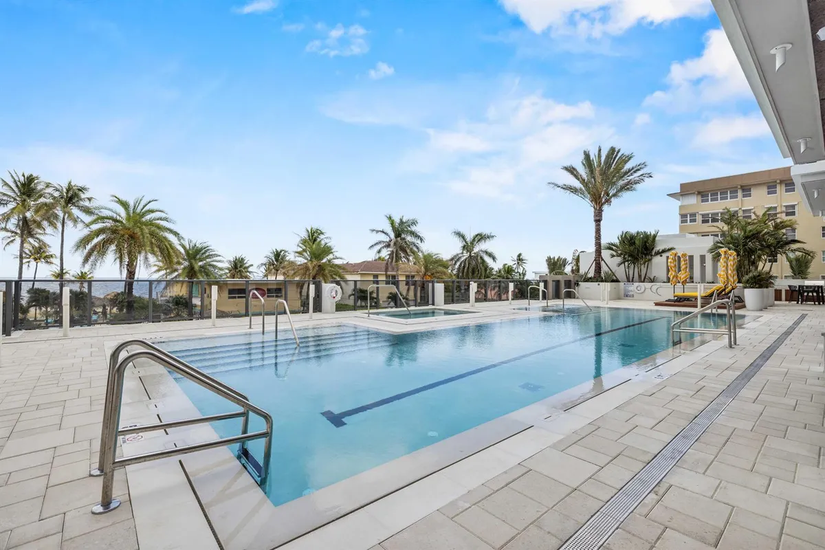 Salato Pool
