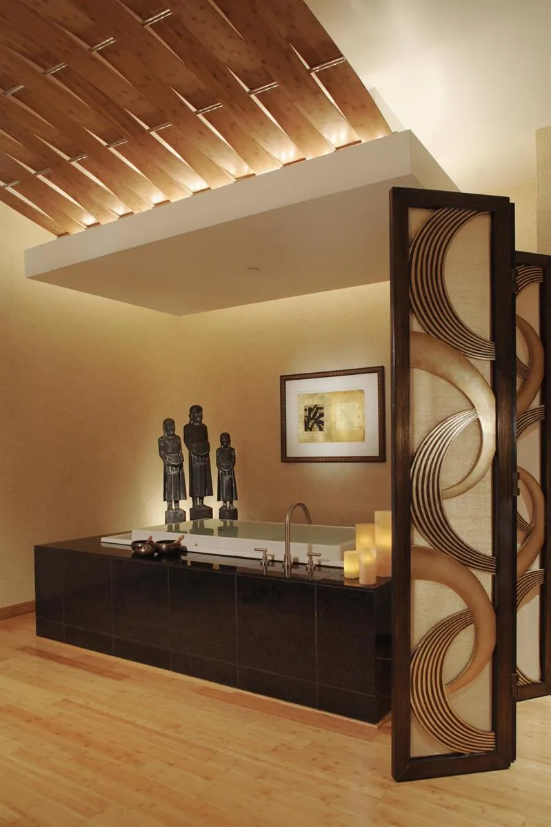 Asian Suite