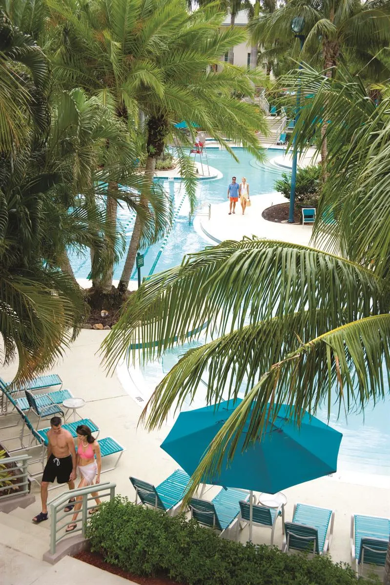 PoolWalk2099