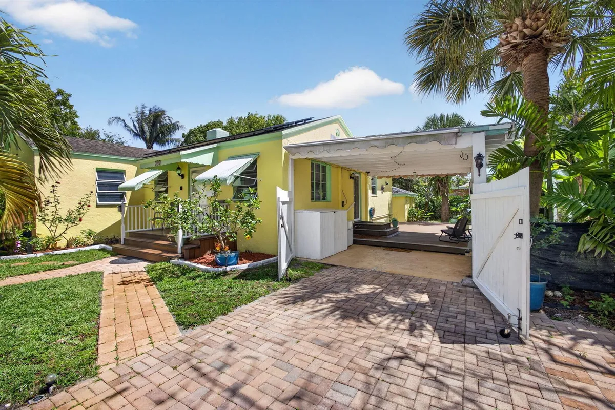 16-web-or-mls-5D1A9398