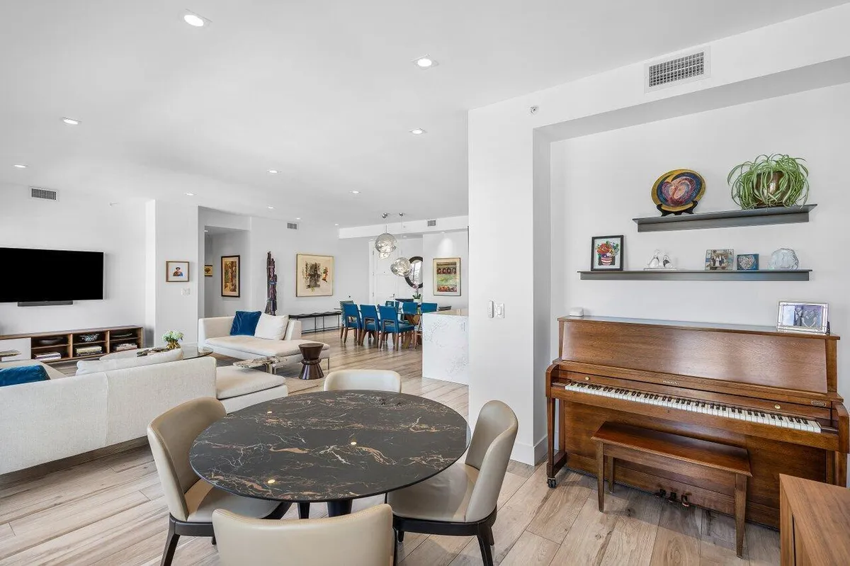 019-155EastBocaRatonRoad-1015-BocaRaton-
