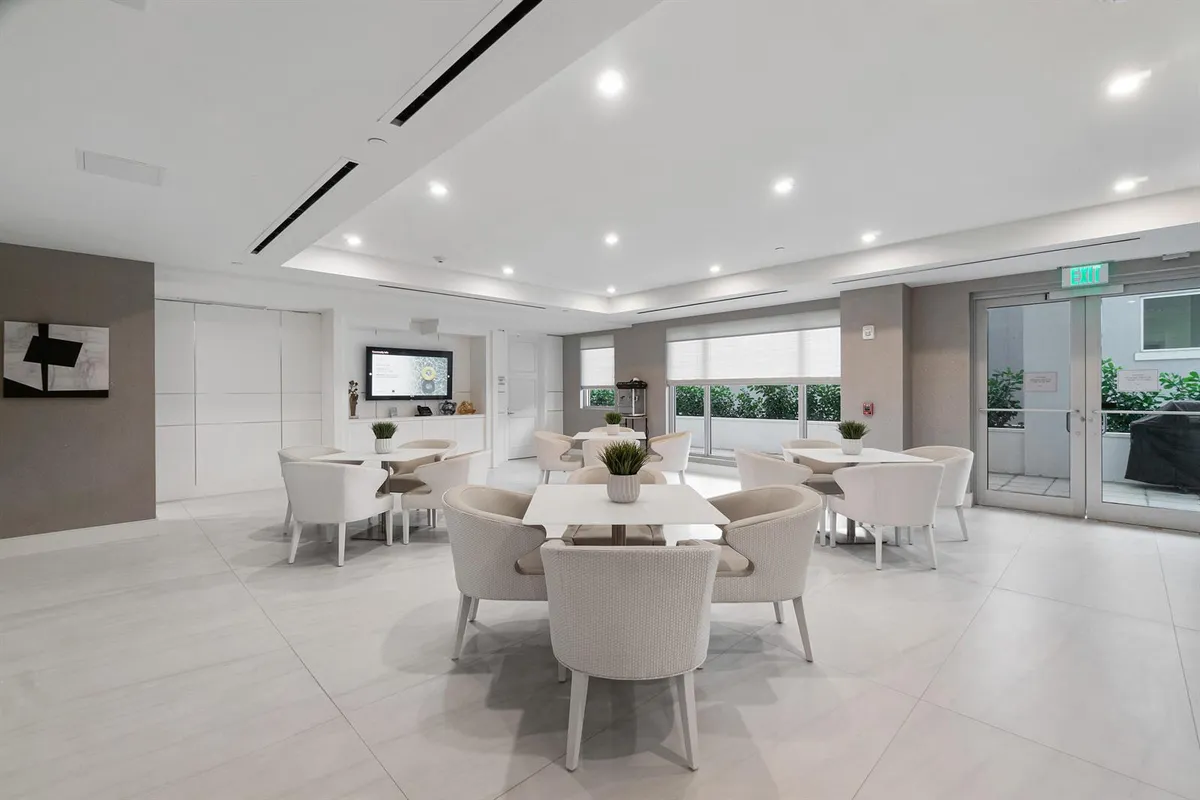 020-155EastBocaRatonRoad-BocaRaton-FL-33