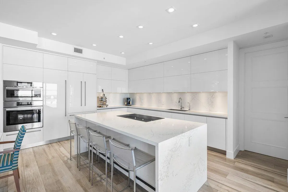 013-155EastBocaRatonRoad-1015-BocaRaton-