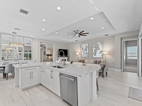 016-12608CrestedButteAvenue-BoyntonBeach