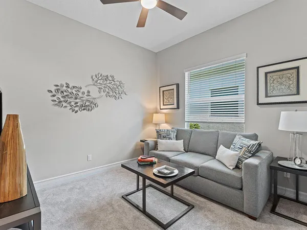 021-12608CrestedButteAvenue-BoyntonBeach