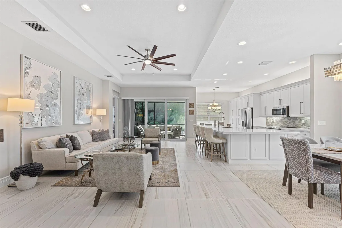 008-12608CrestedButteAvenue-BoyntonBeach