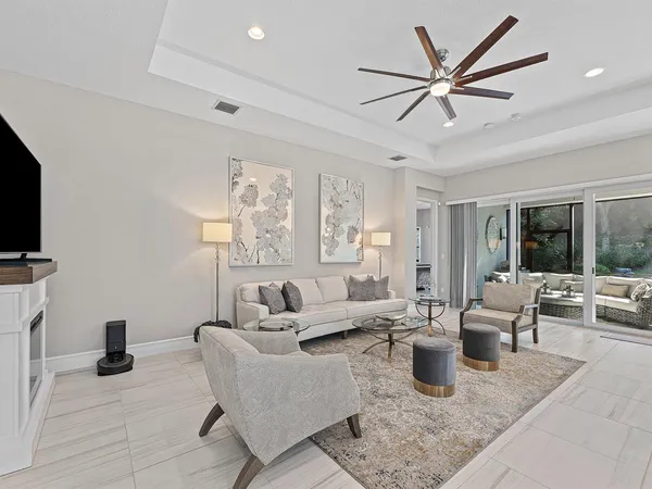 010-12608CrestedButteAvenue-BoyntonBeach