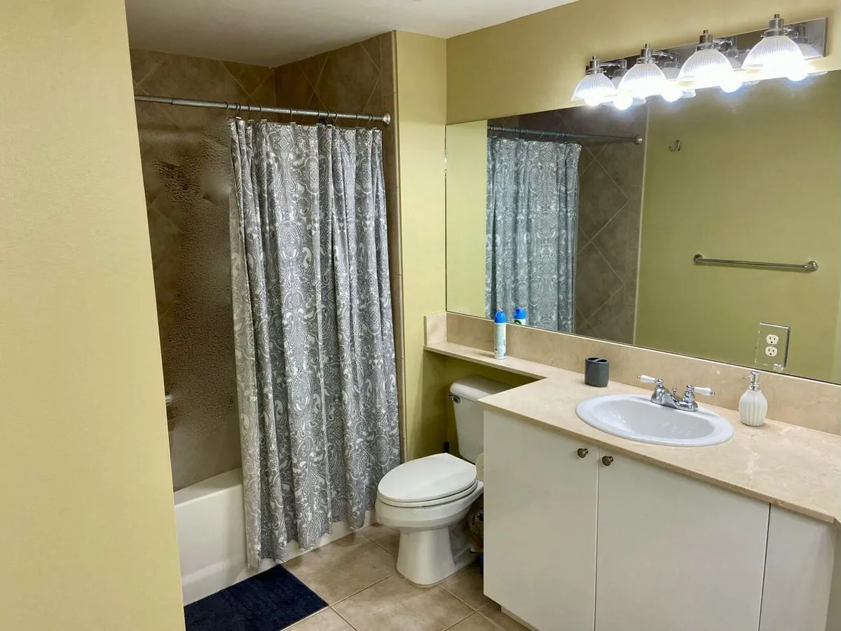 Main Bathroom