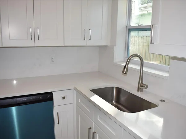 New Cabinets, Countertops and Sink