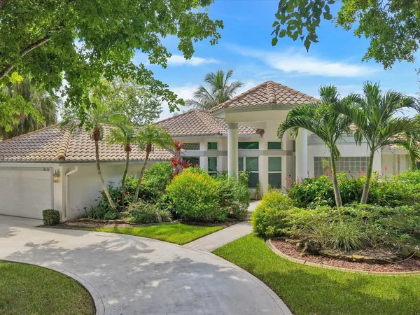 01-10370 NW 50th Ct-1