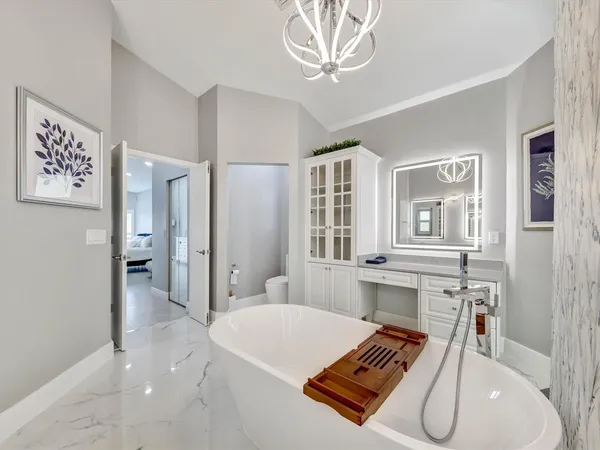 26-10370 NW 50th Ct-26