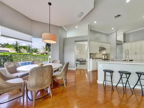 29-10370 NW 50th Ct-29