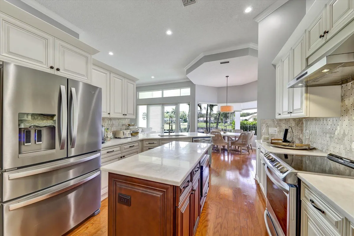 34-10370 NW 50th Ct-34