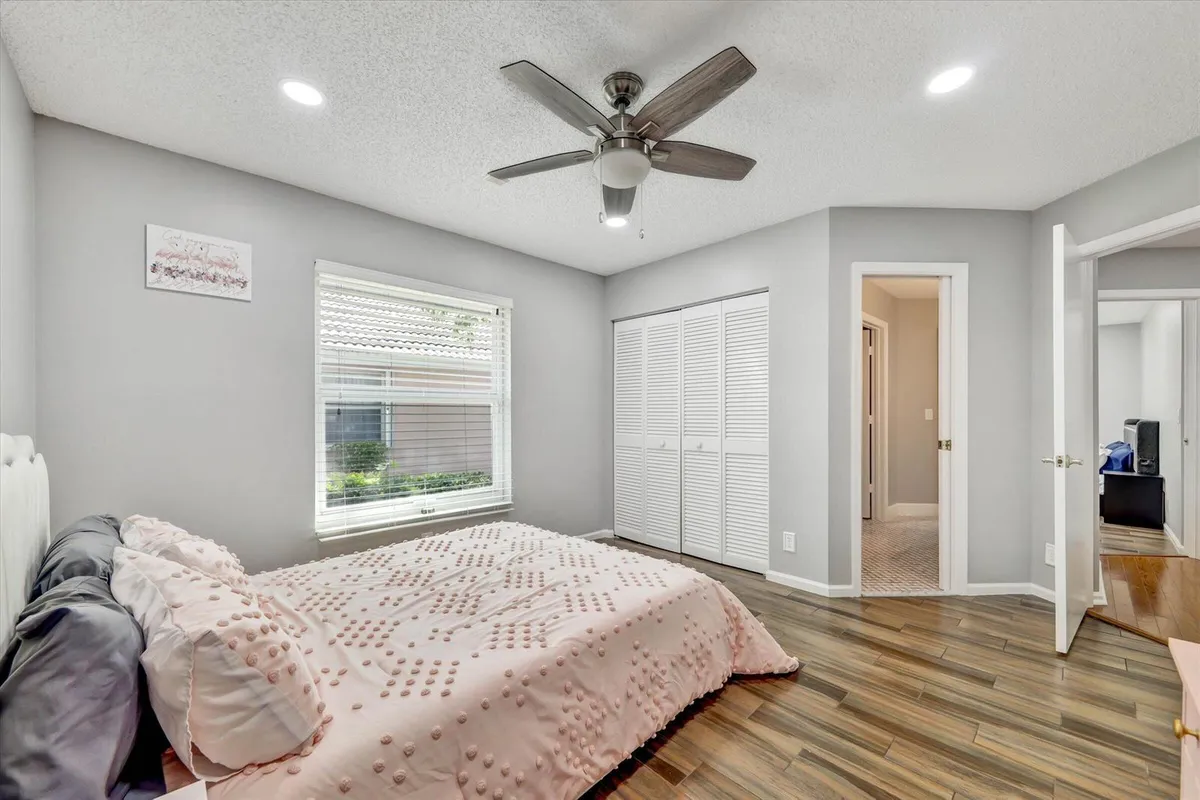 43-10370 NW 50th Ct-43