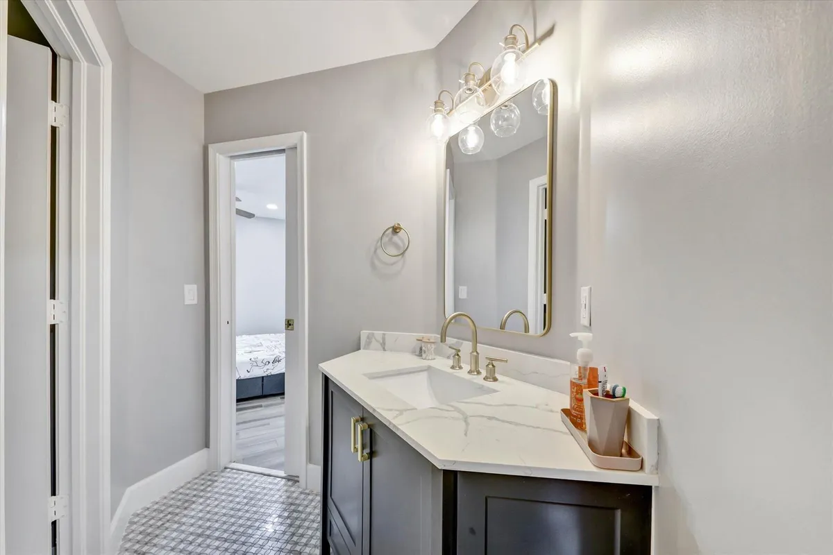 44-10370 NW 50th Ct-44