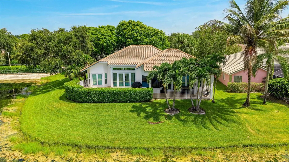 58-10370 NW 50th Ct-58