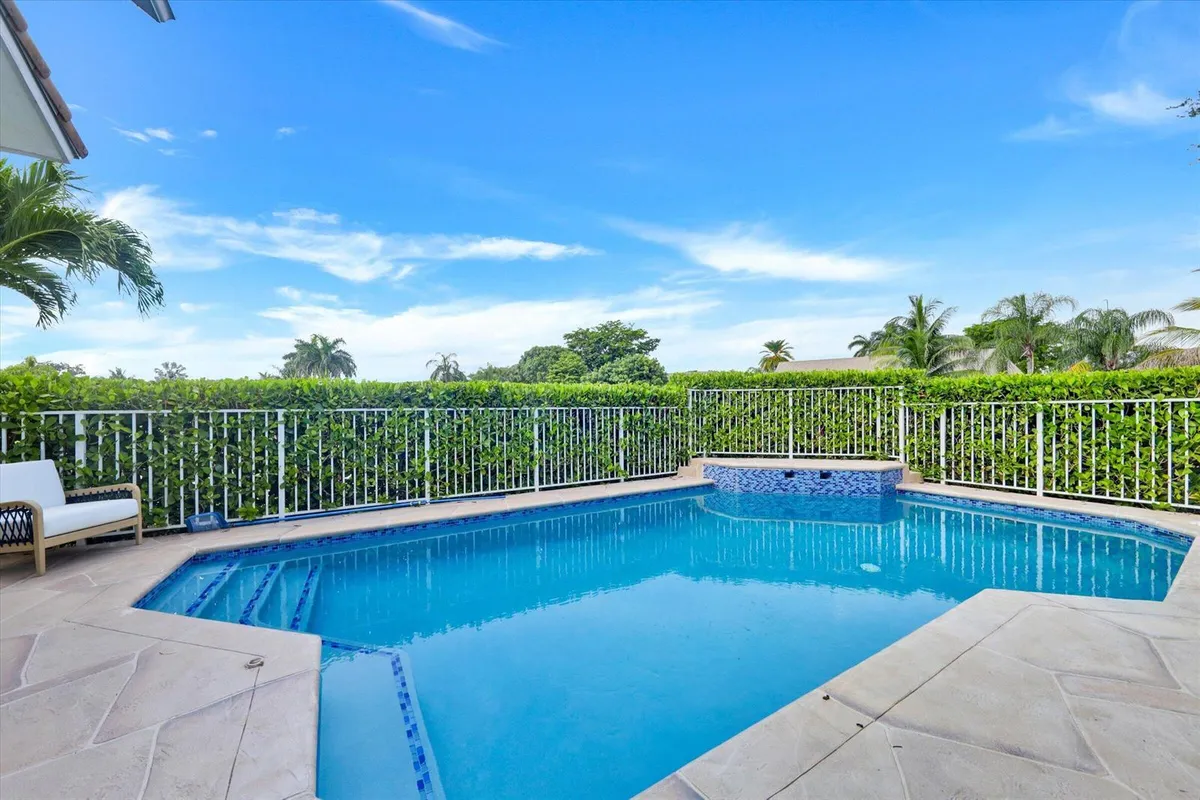 07-10370 NW 50th Ct-7