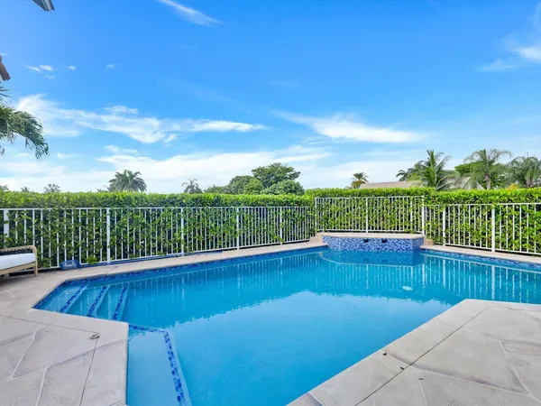 07-10370 NW 50th Ct-7